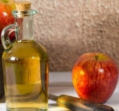 FACE TONIC WITH APPLE VINEGAR