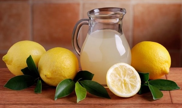 Лимонный сок от бородавок и наростов